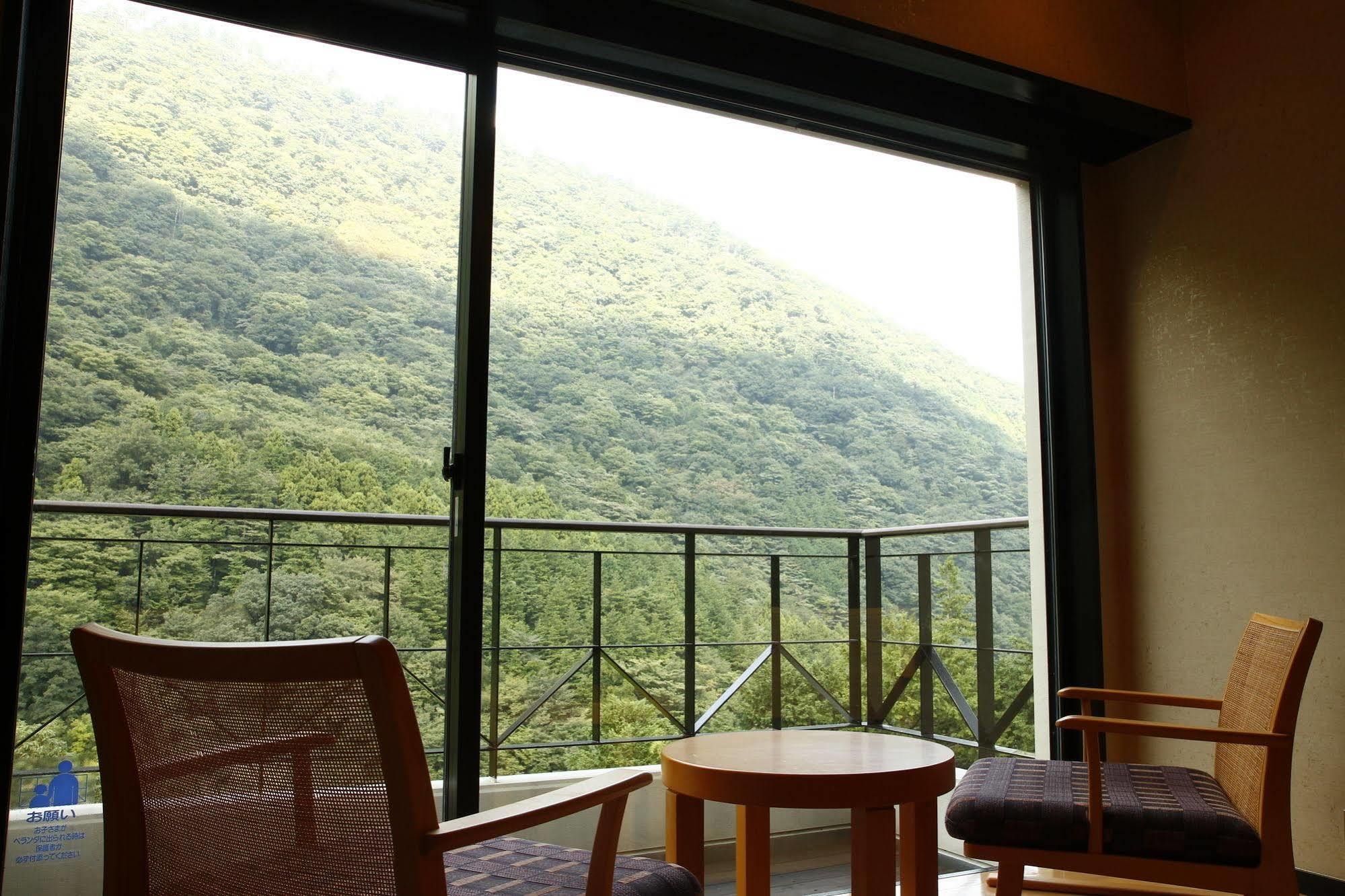 Hotel Hatsuhana Hakone Exterior photo